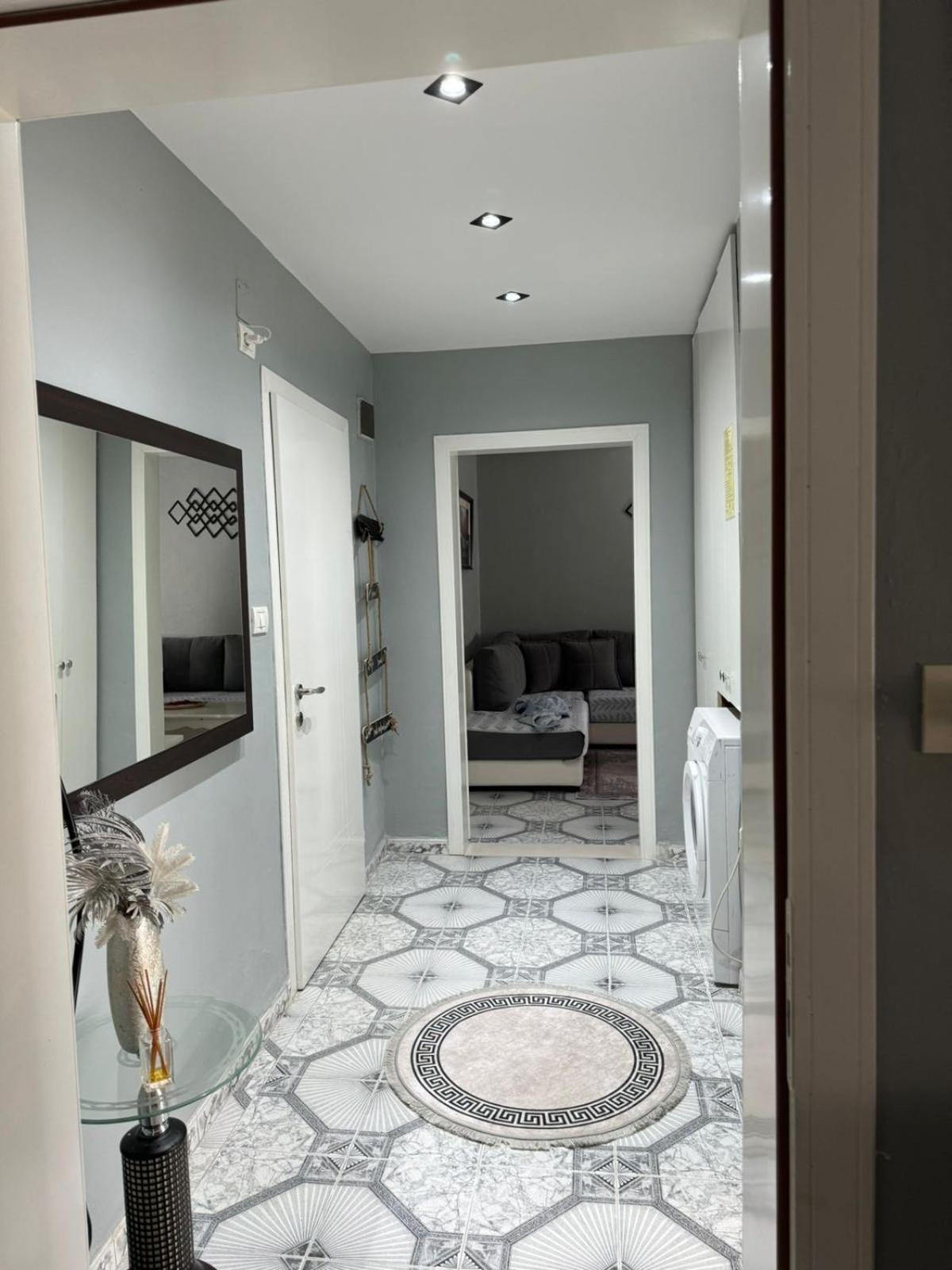 Temali Apartment Shkoder Luaran gambar